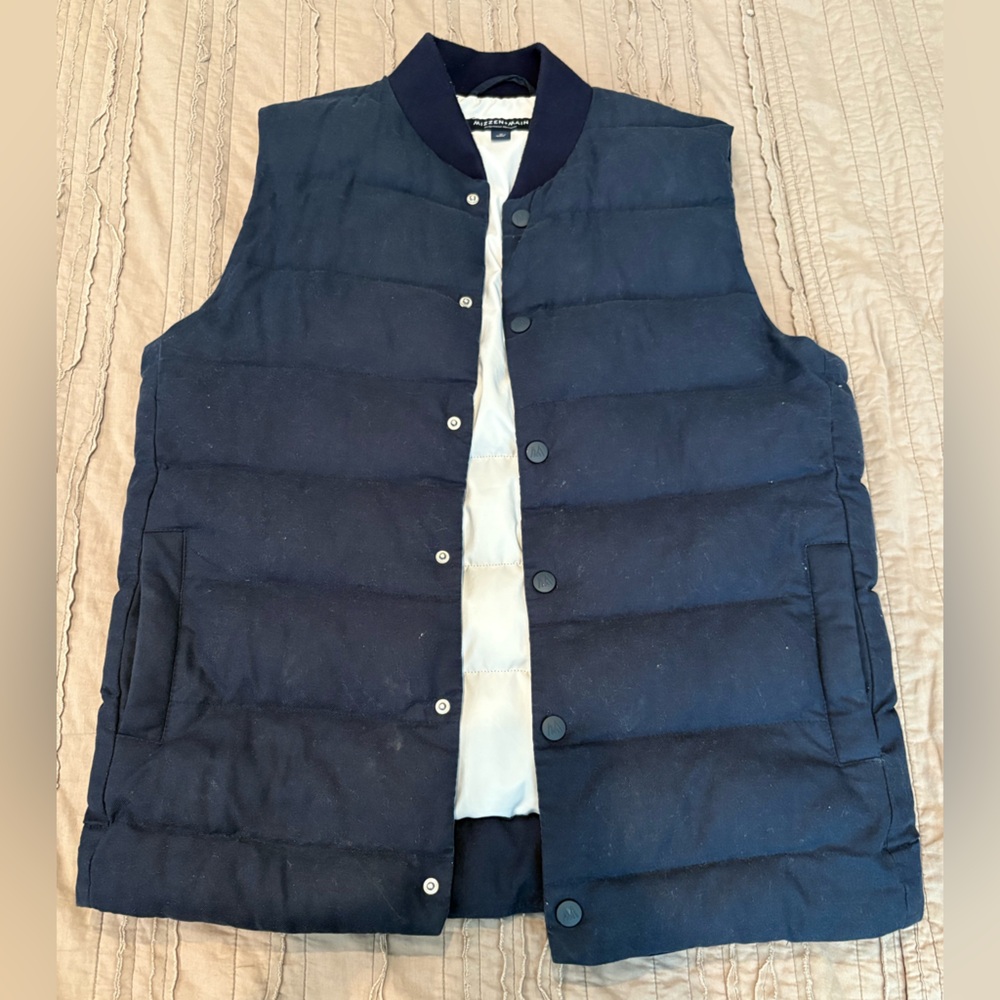 Mizzen+Main Navy Quilted Puffer Vest
